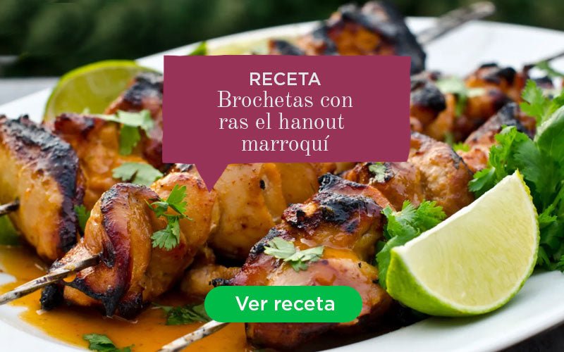 Receta brochetas de pollo con Ras El Habonout marroqui