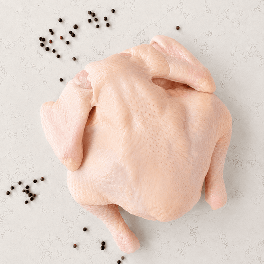 Pollo entero de pastoreo aprox 1.5kg Santa Pradera