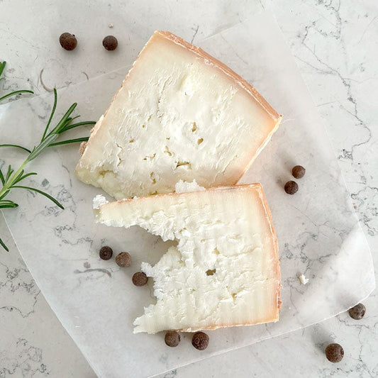 DILMUN Queso Larghetto de oveja 200g Finca Las Luciérnagas
