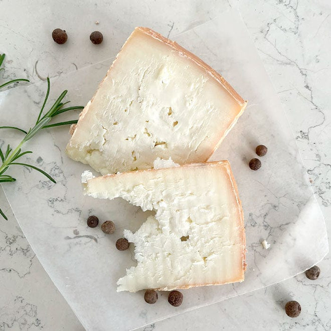 DILMUN Queso Larghetto de oveja 200g Finca Las Luciérnagas